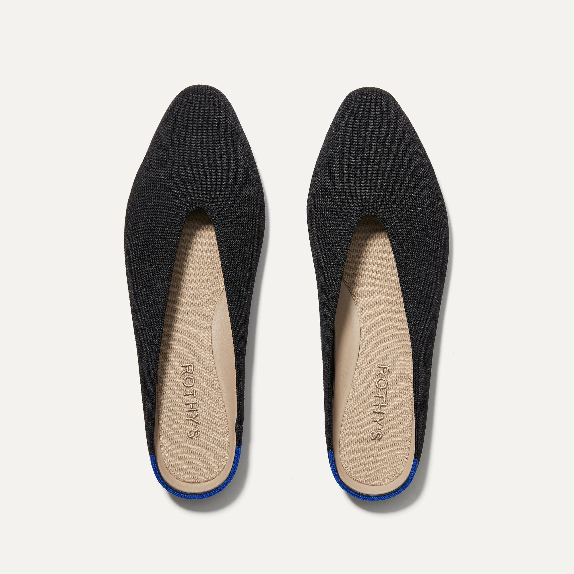 The Almond Demi - Black