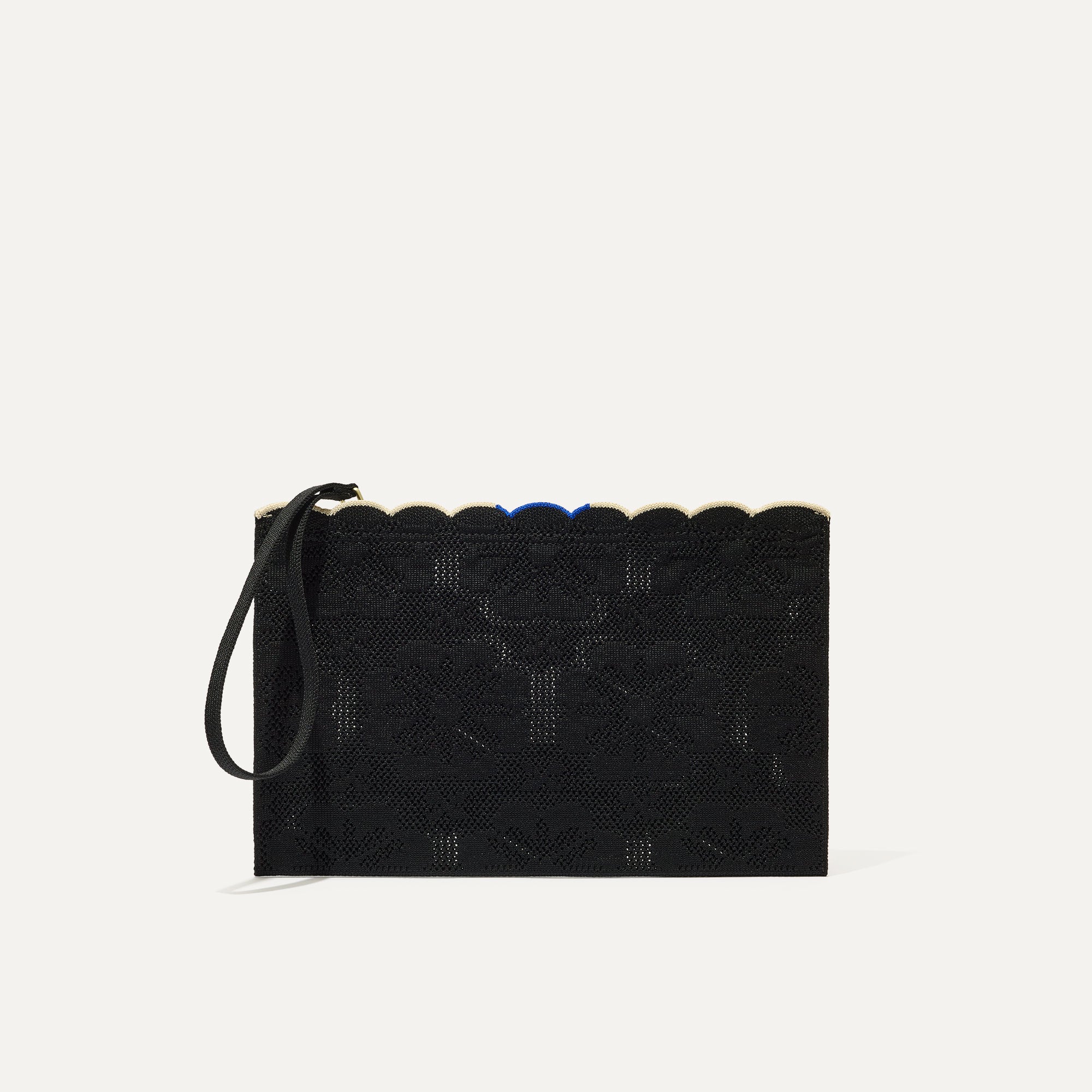The Wristlet - Black Carnation